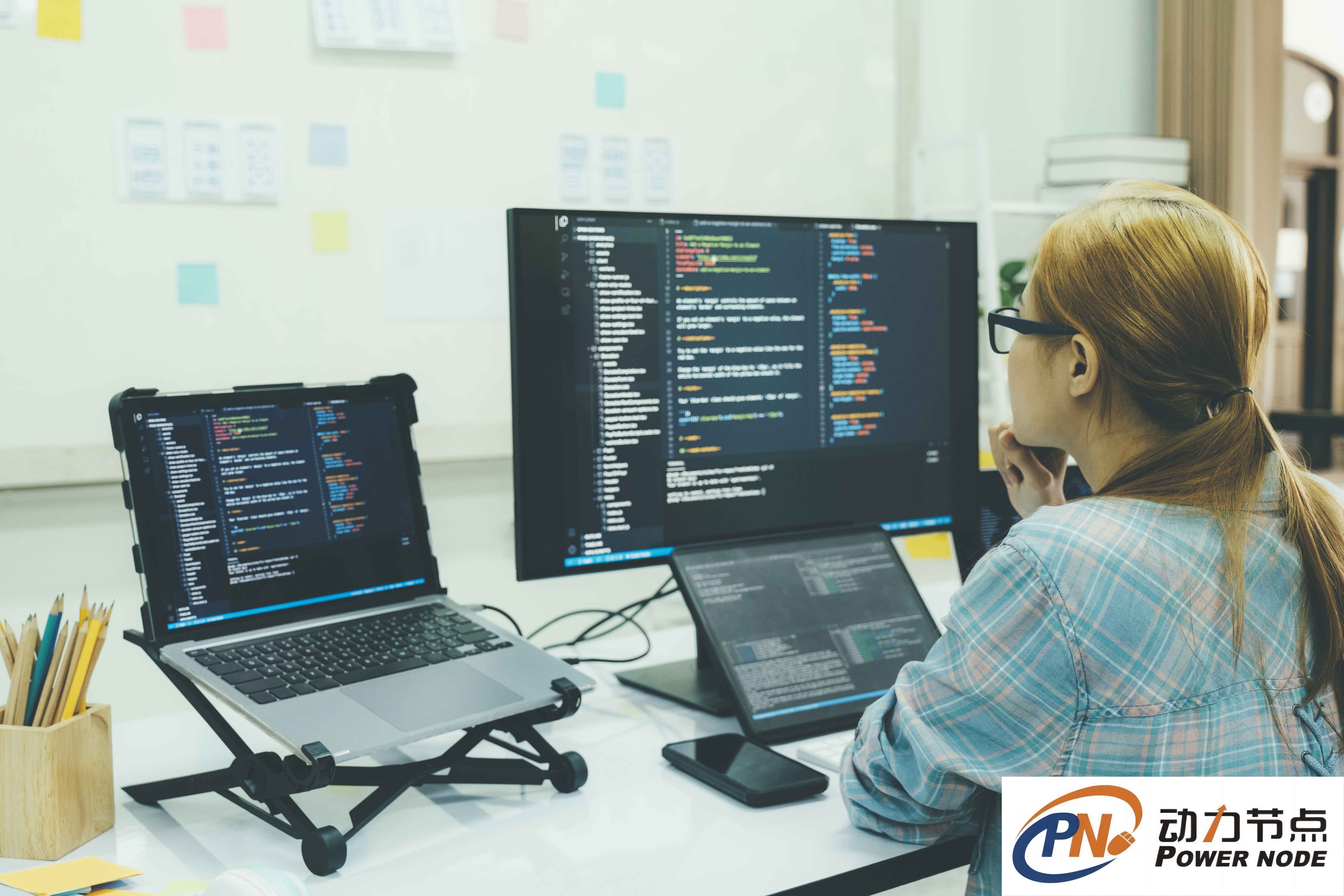 java培訓(xùn)機(jī)構(gòu)：java一維數(shù)組怎樣賦值給二維數(shù)組