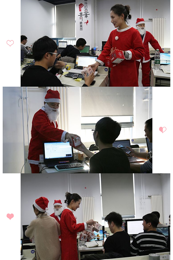 圣誕老人發(fā)禮物 副本.JPG