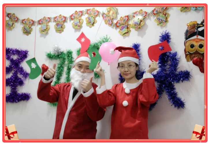 動力節(jié)點老師化身圣誕老人