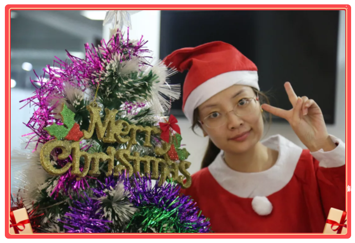動力節(jié)點老師化身圣誕老人